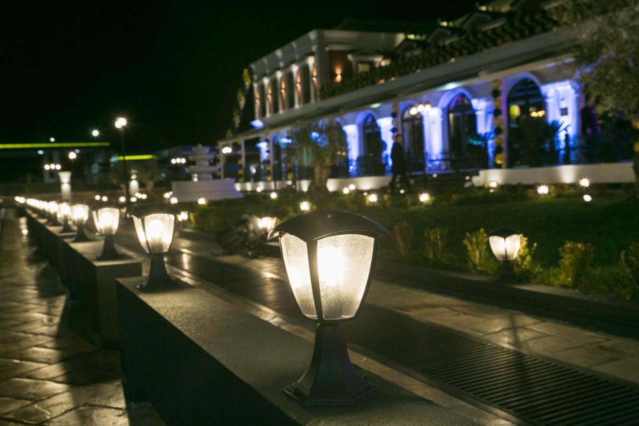 Arberia Palace Hotel Fushe Milot Extérieur photo