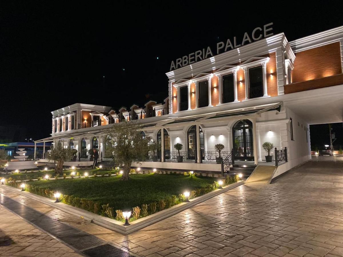Arberia Palace Hotel Fushe Milot Extérieur photo